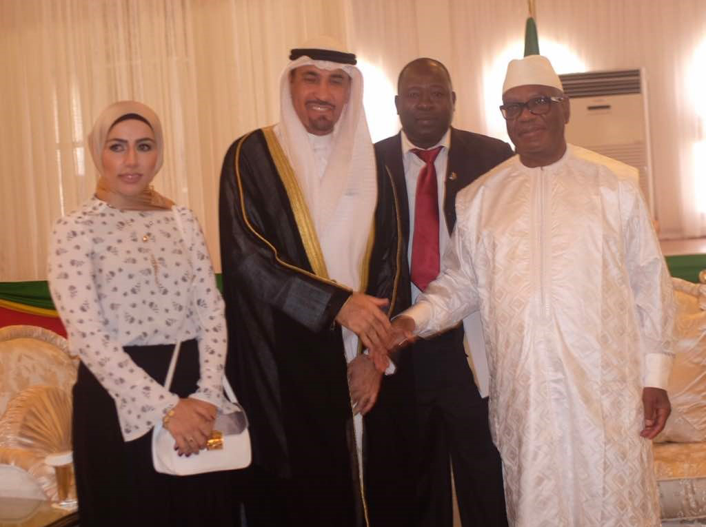 Kuwaiti Ambassador to Ghana Mohammad Al-Failakawi with Mali's President Ibrahim Boubacar Keita after presenting his credentials 
