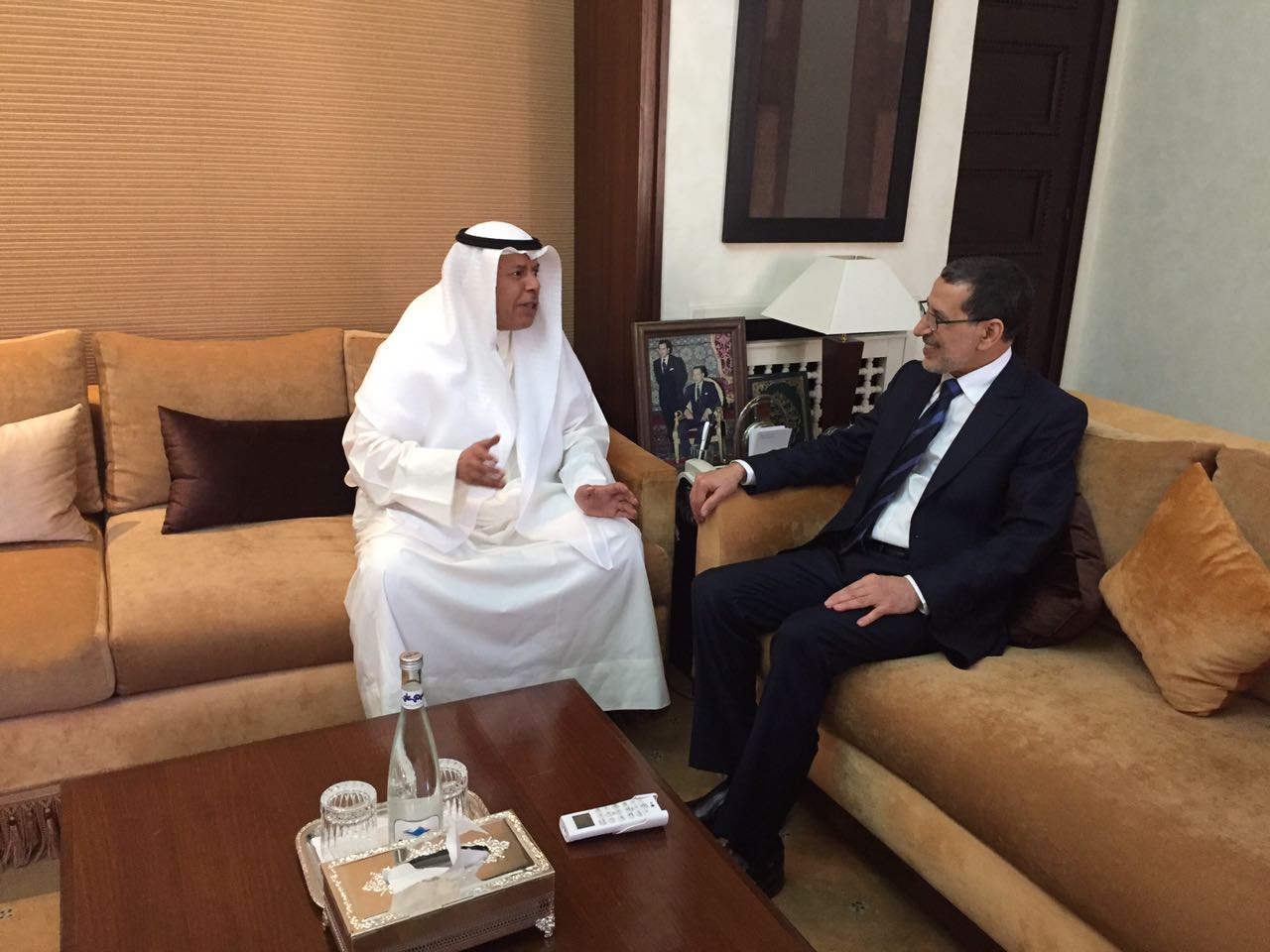 سفير دولة الكويت خلال لقاء سابق برئيس الحكومة المغربية سعد الدين العثماني