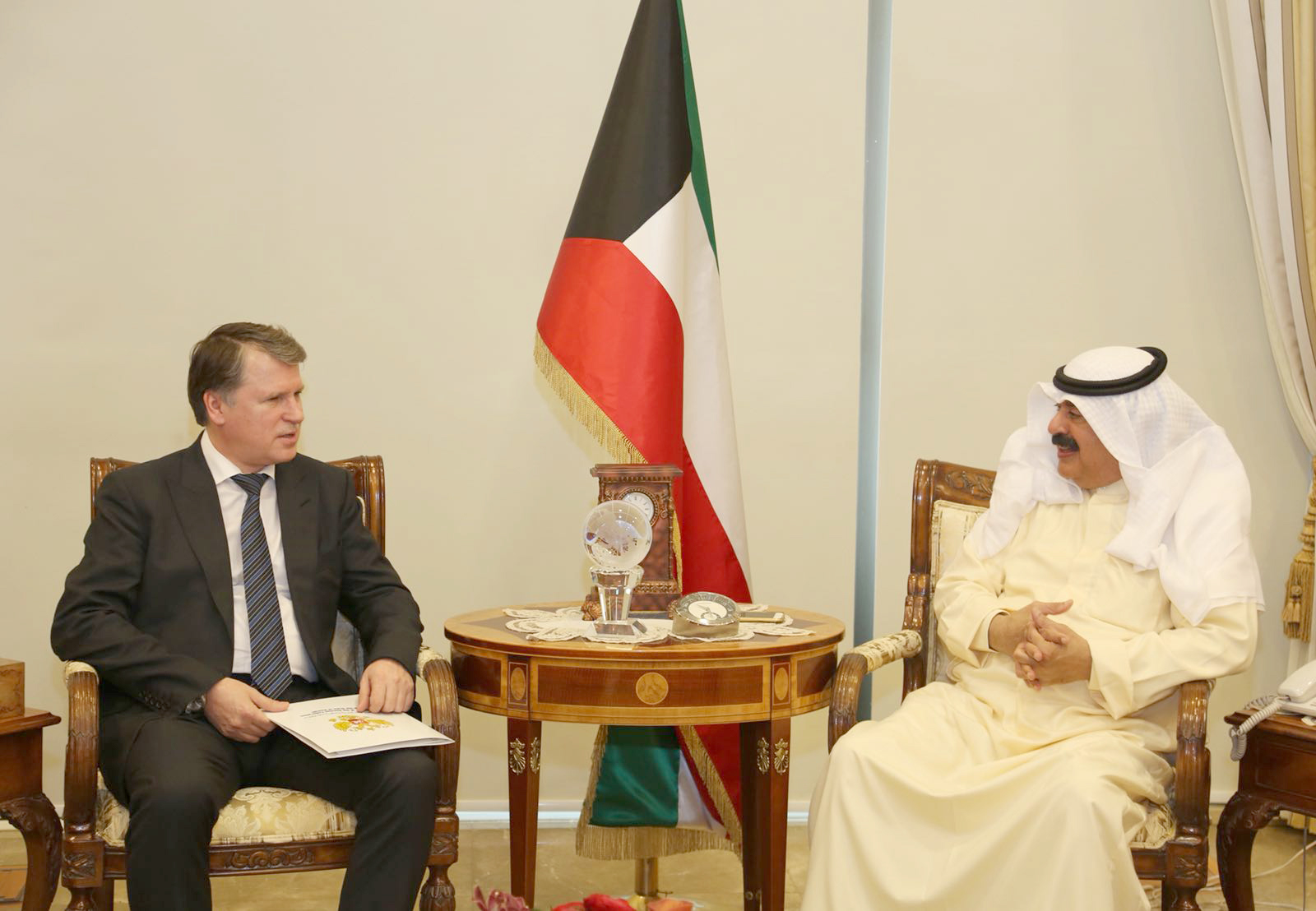 Deputy Foreign Minister Khaled Al-Jarallah meets with Russian Ambassador to the State of Kuwait Alexey Solomatin