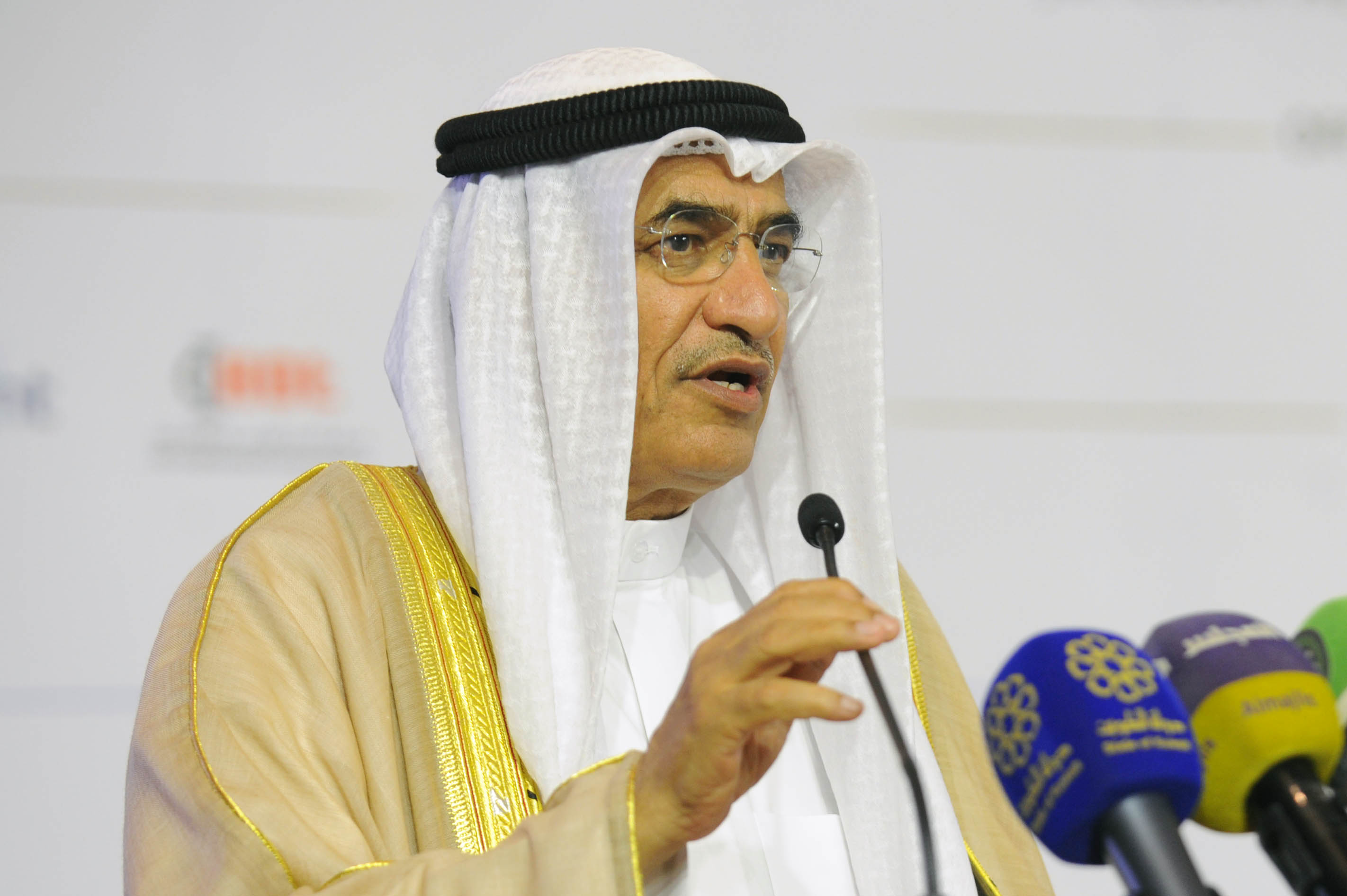 Le ministre du Pétrole, ministre de l'Electricité et de l'Eau, Bkhit Al-Rachidi.