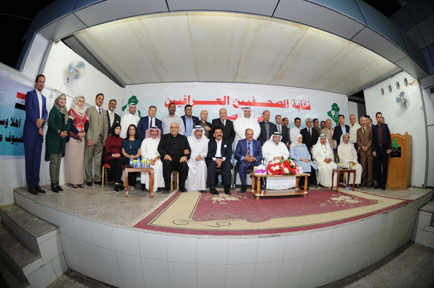 A group photo of the Kuwaiti-Iraqi media figures