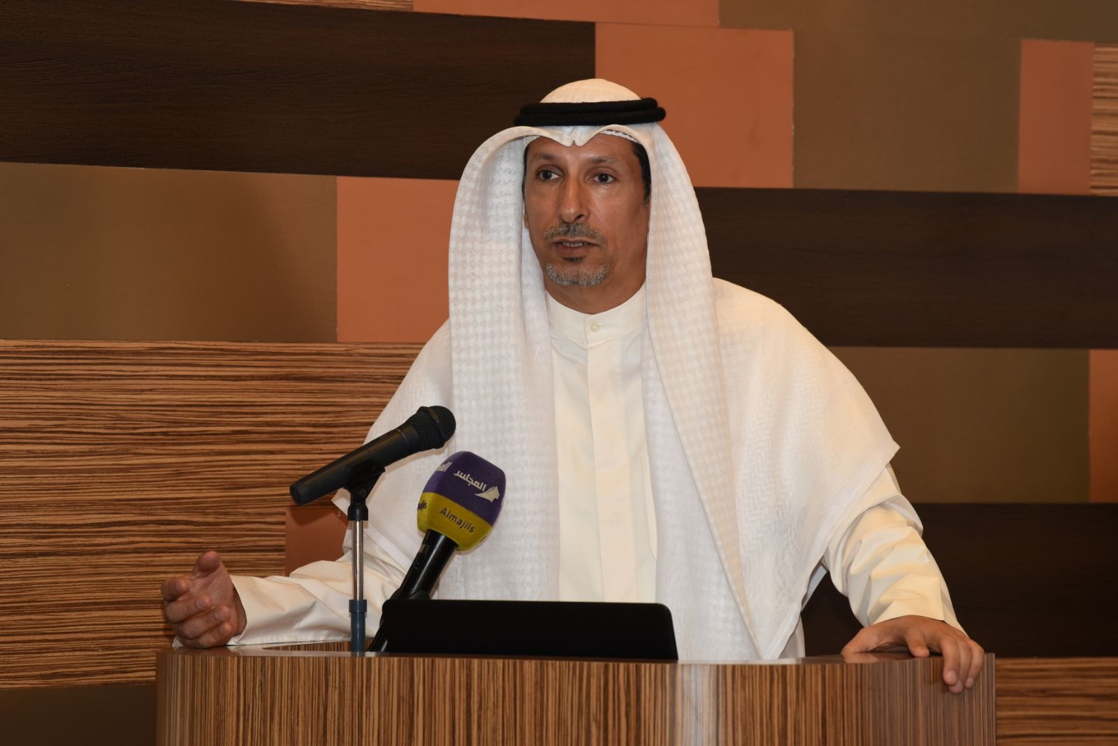 نائب الرئيس التنفيذي لمصفاة ميناء عبد الله في شركة البترول الوطنية الكويتية مطلق العازمي