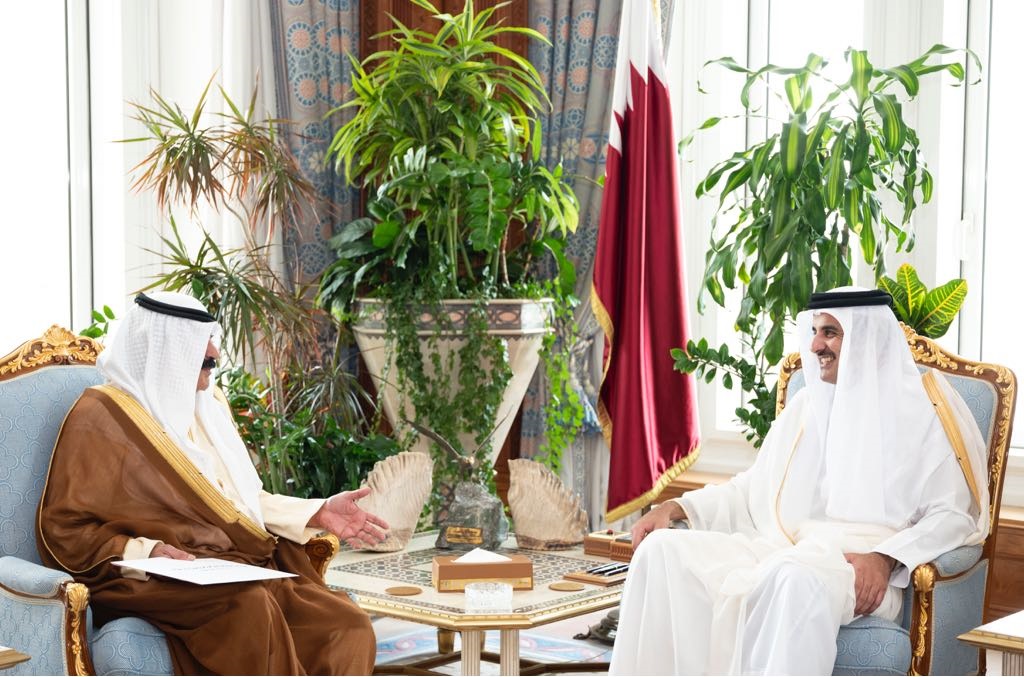 Qatari Amir Sheikh Tamim Bin Hamad Al-Thani recipient of a letter from His Highness the Amir Sheikh Sabah Al-Ahmad Al-Jaber Al-Sabah