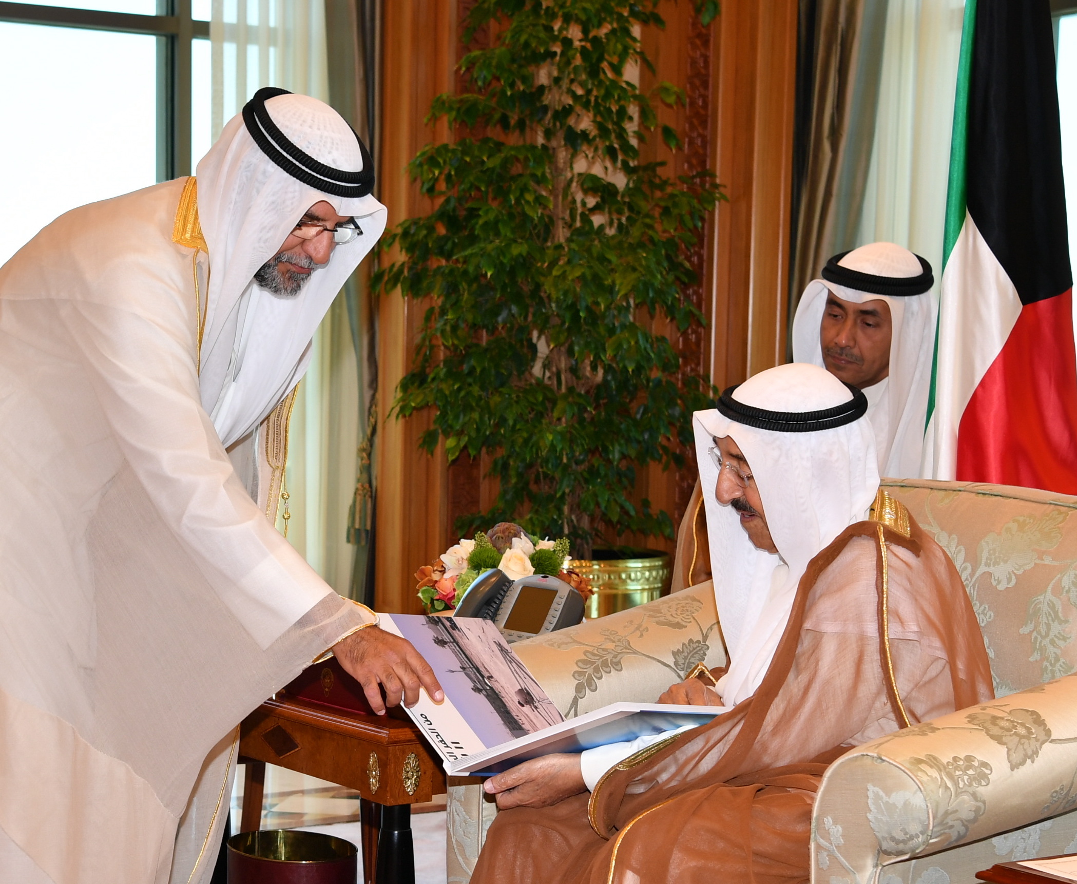 His Highness the Amir Sheikh Sabah Al-Ahmad Al-Jaber Al-sabah received Chairman of Jazeera Airways Marwan Boodai