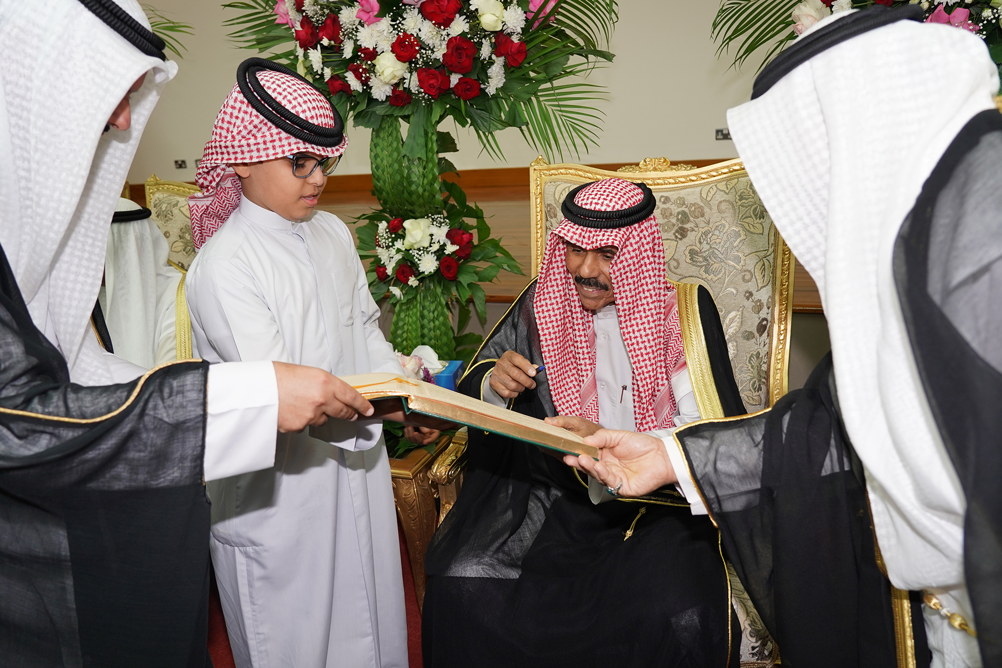 His Highness the Crown Prince Sheikh Nawaf Al-Ahmad Al-Jaber Al-Sabah visited the Kuwait Club for the Deaf