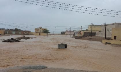 Heavy rain continues to fall on the Governorates of Dhofar and Al-Wusta