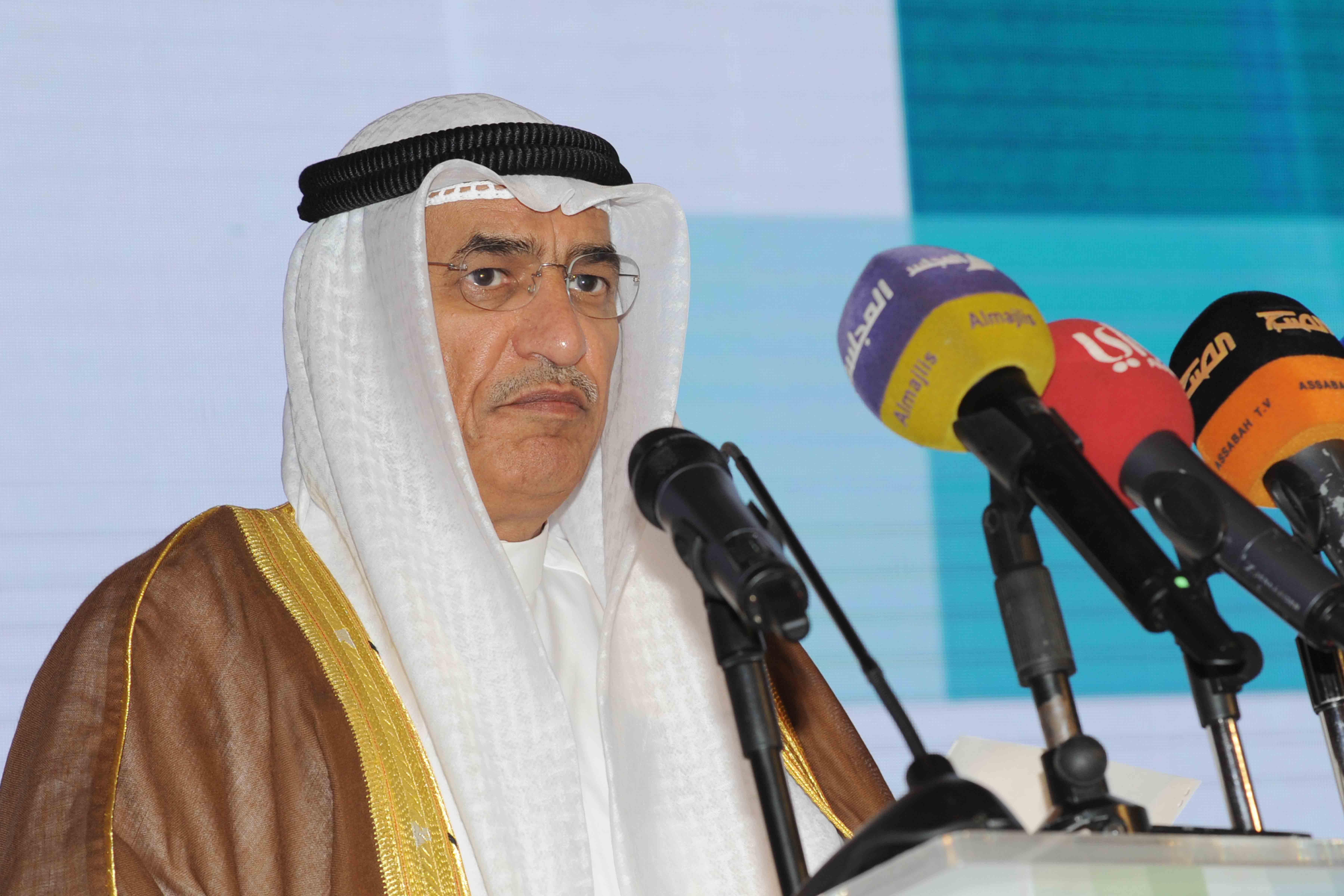 Minister of Oil and Minister of Electricity and Water Bakheet Al-Rashidi addresses the 4th Arab Forum for Renewable Energy and Energy Efficiency