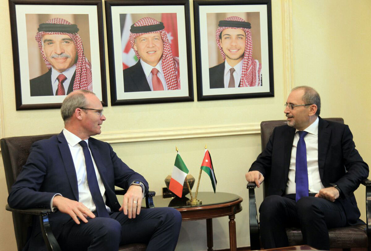 Foreign Minister Ayman Al-Safadi and his Irish counterpart, Simon Coveney