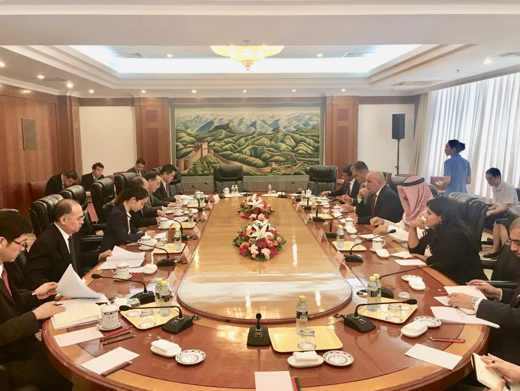 The meeting between the Kuwaiti and Chinese sides