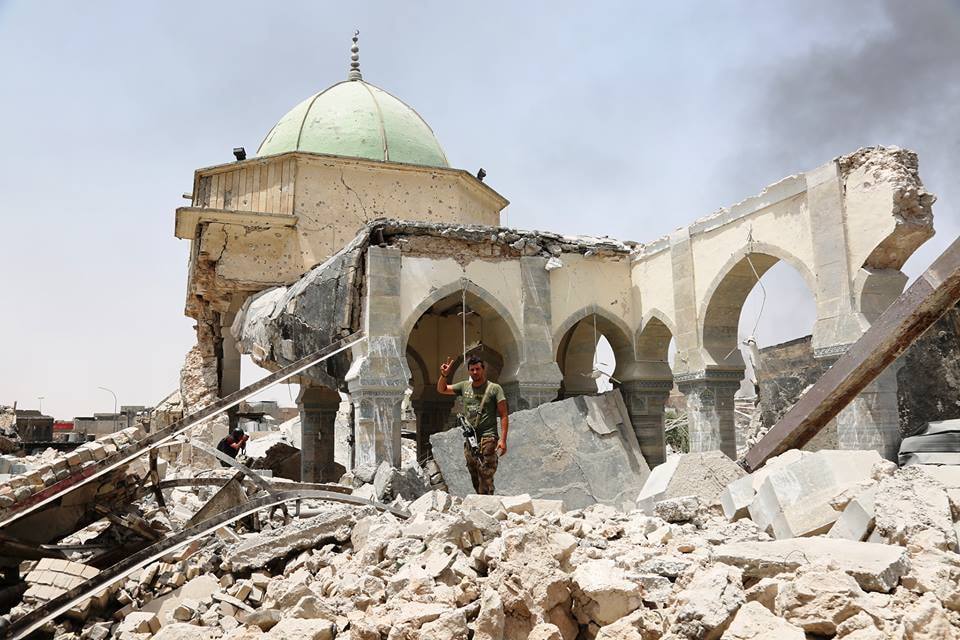 جانب من اثار الدمار في الموصل
