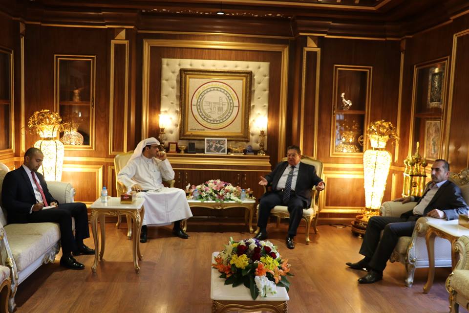 القنصل العام الكويتي في اربيل الدكتور عمر الكندري خلال لقائه مع رئيس اتحاد الغرف التجارية والصناعية في إقليم كردستان دارا الخياط