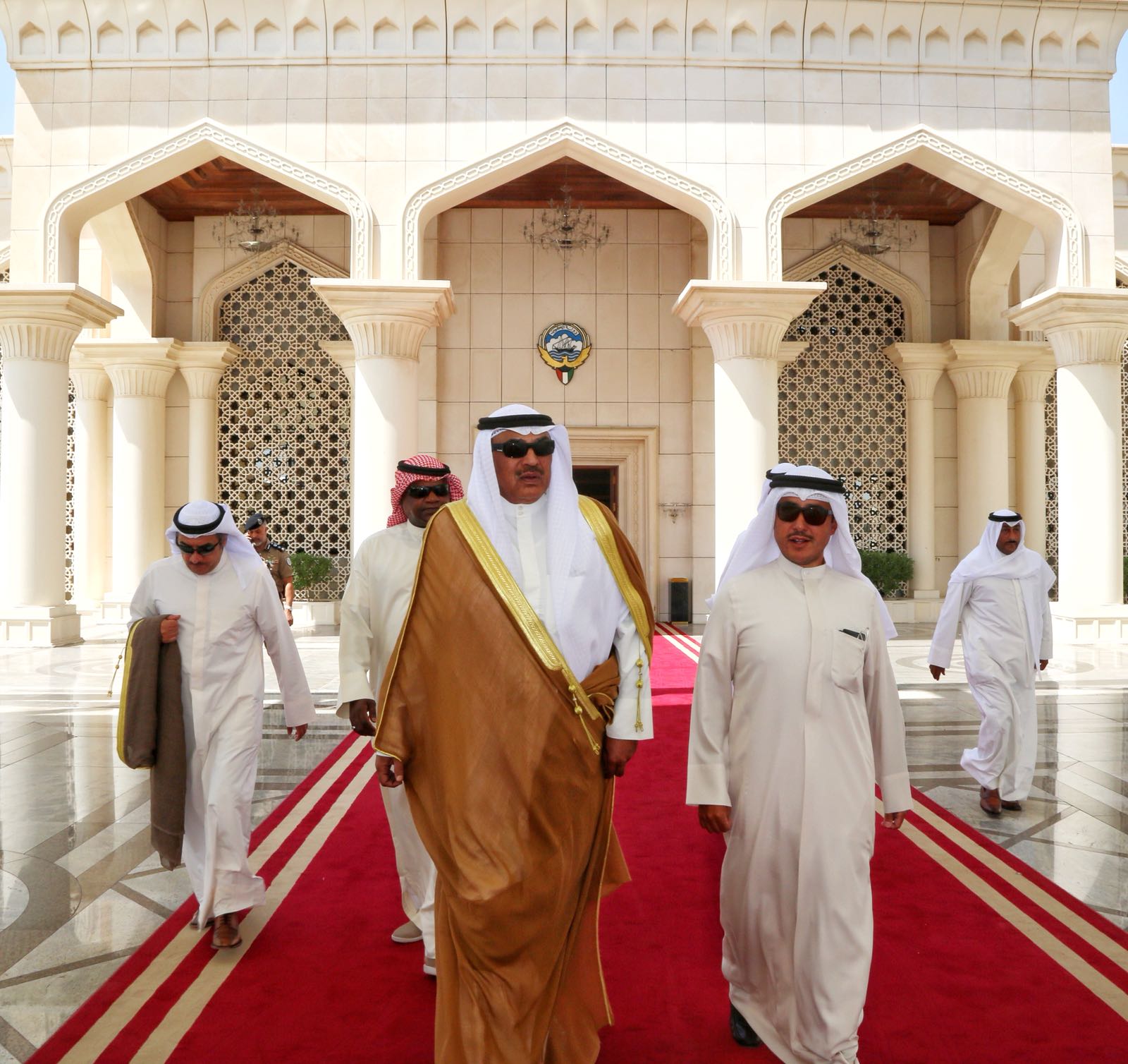 الشيخ صباح خالد الحمد الصباح نائب رئيس مجلس الوزراء وزير الخارجية لدى مغادرته واشنطن