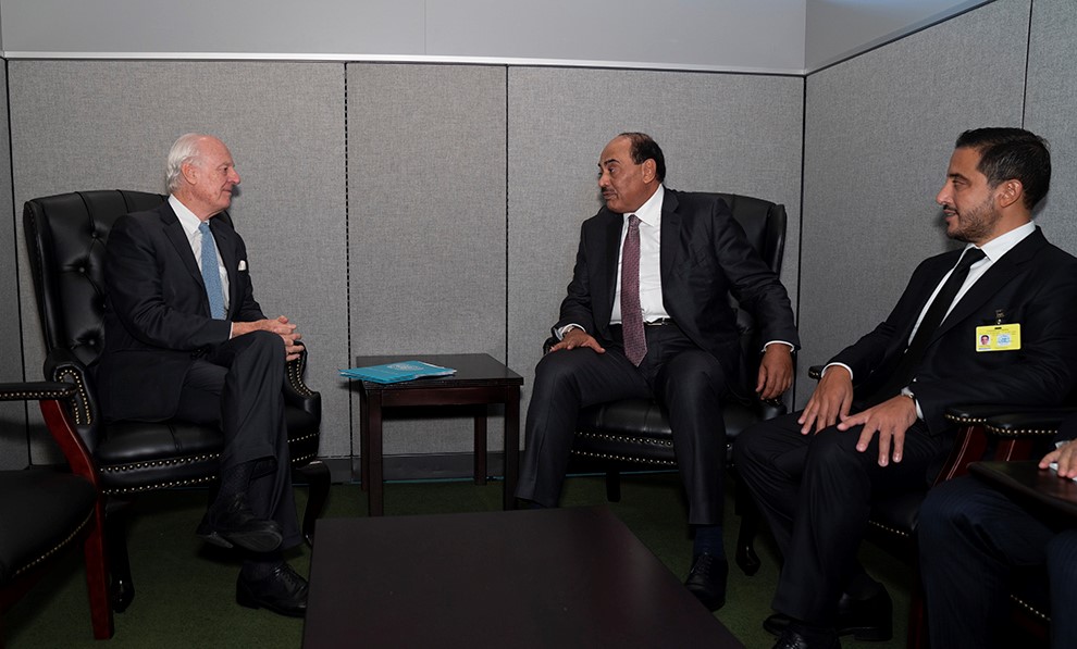 Deputy Prime Minister and Foreign Minister Sheikh Sabah Khaled Al-Hamad Al-Sabah meets with the United Nations special envoy to Syria Staffan de Mistura