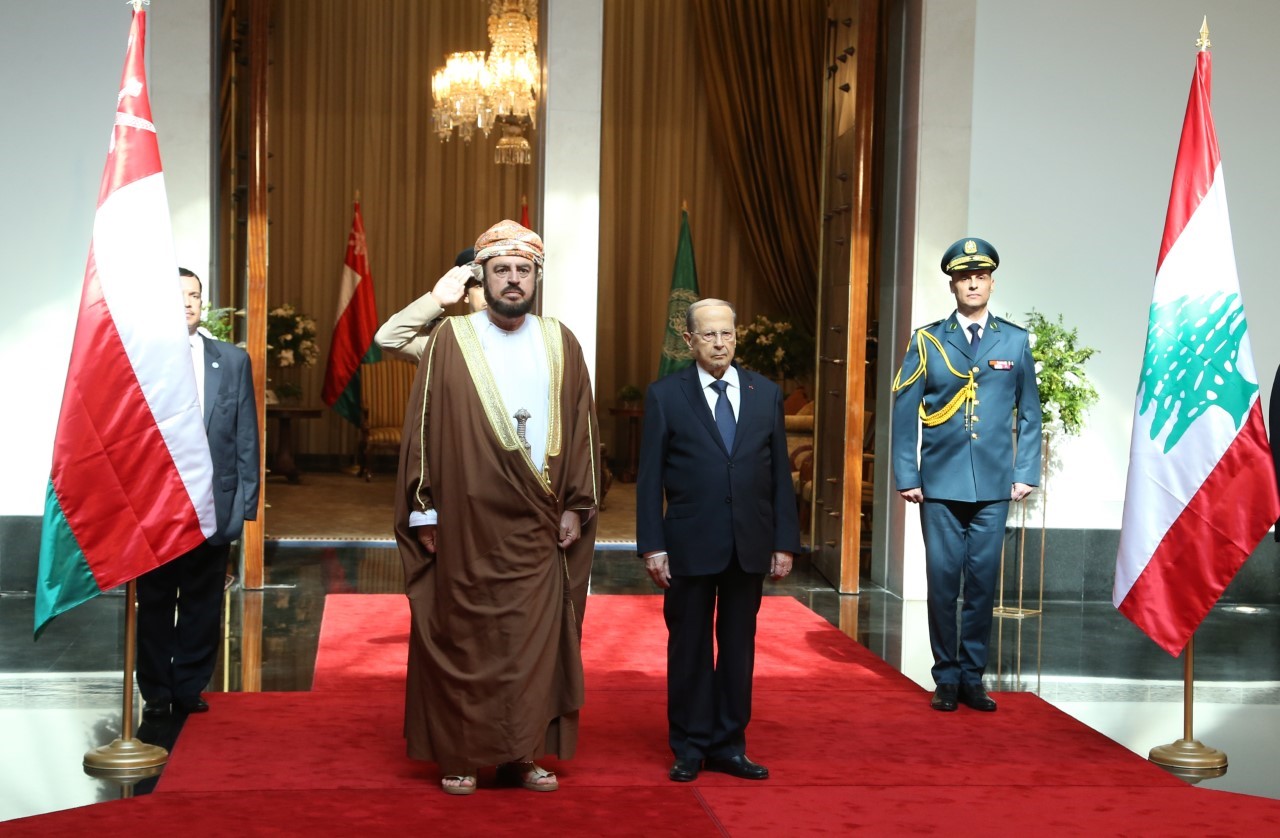 Lebanese President Michel Aoun received the personal representative of Sultan Qaboos