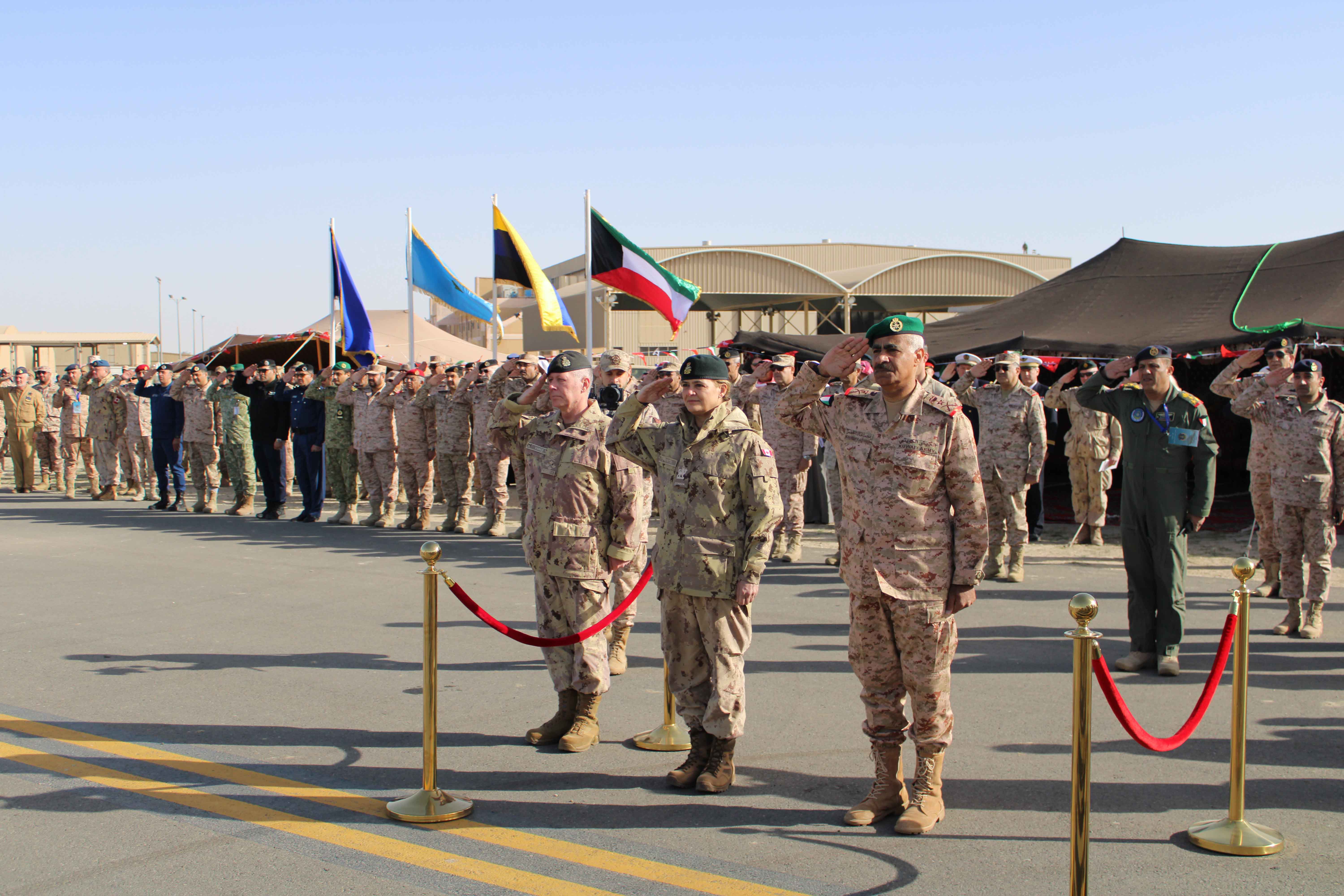 رئيس الاركان والحاكم العام لكندا القائد العام للقوات الكندية جولي باييت