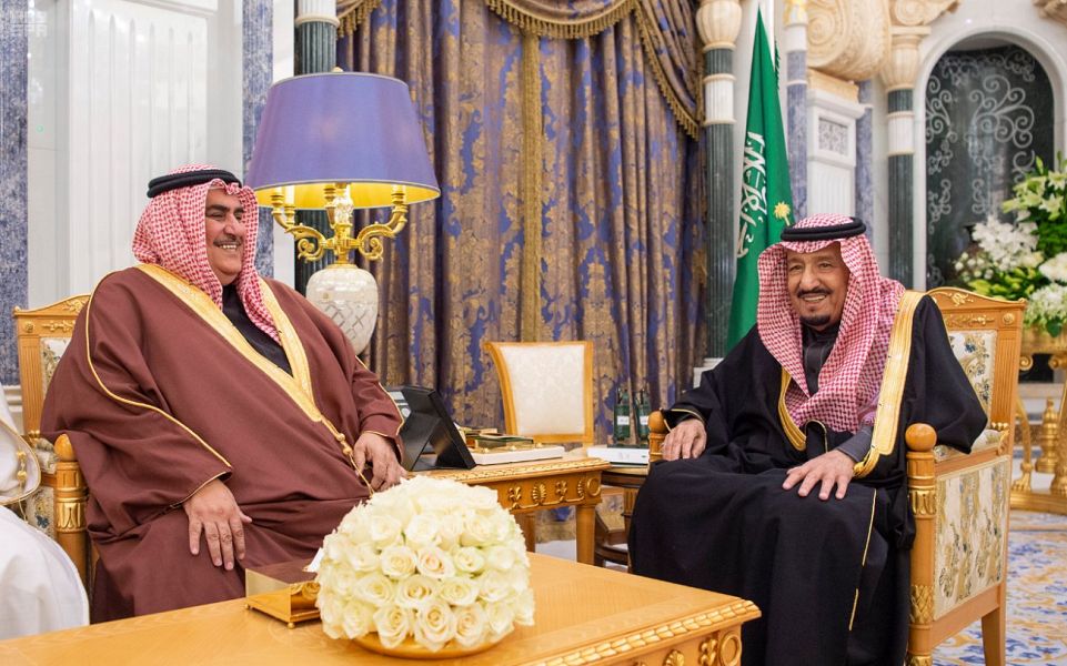 Saudi King Salman bin Abdulaziz Al Saud hosts Bahraini FM