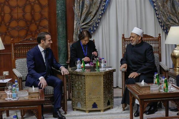 شيخ الأزهر الدكتور أحمد الطيب يستقبل الرئيس الفرنسي ايمانويل ماكرون في زيارته لمقر مشيخة الأزهر