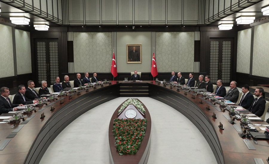 الرئيس التركي رجب طيب اردوغان يترأس اجتماع مجلس الأمن القومي التركي