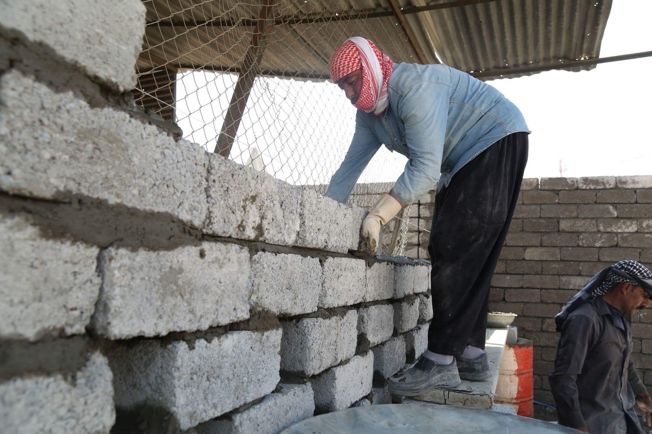 Over 295,000 Syrian refugees return home in '18