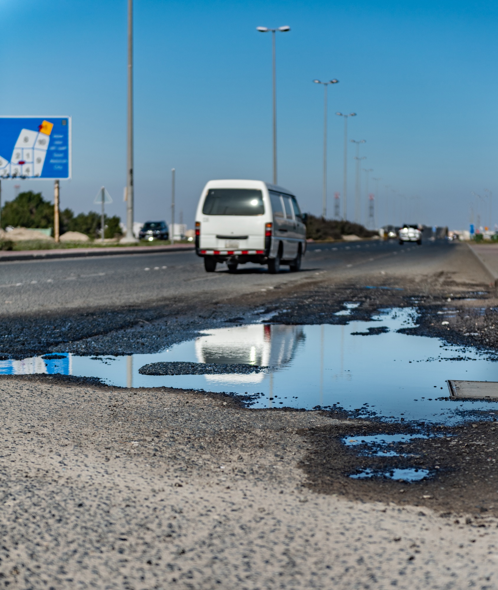 Sinkholes Highlights of heavy rains impact on Kuwait roads