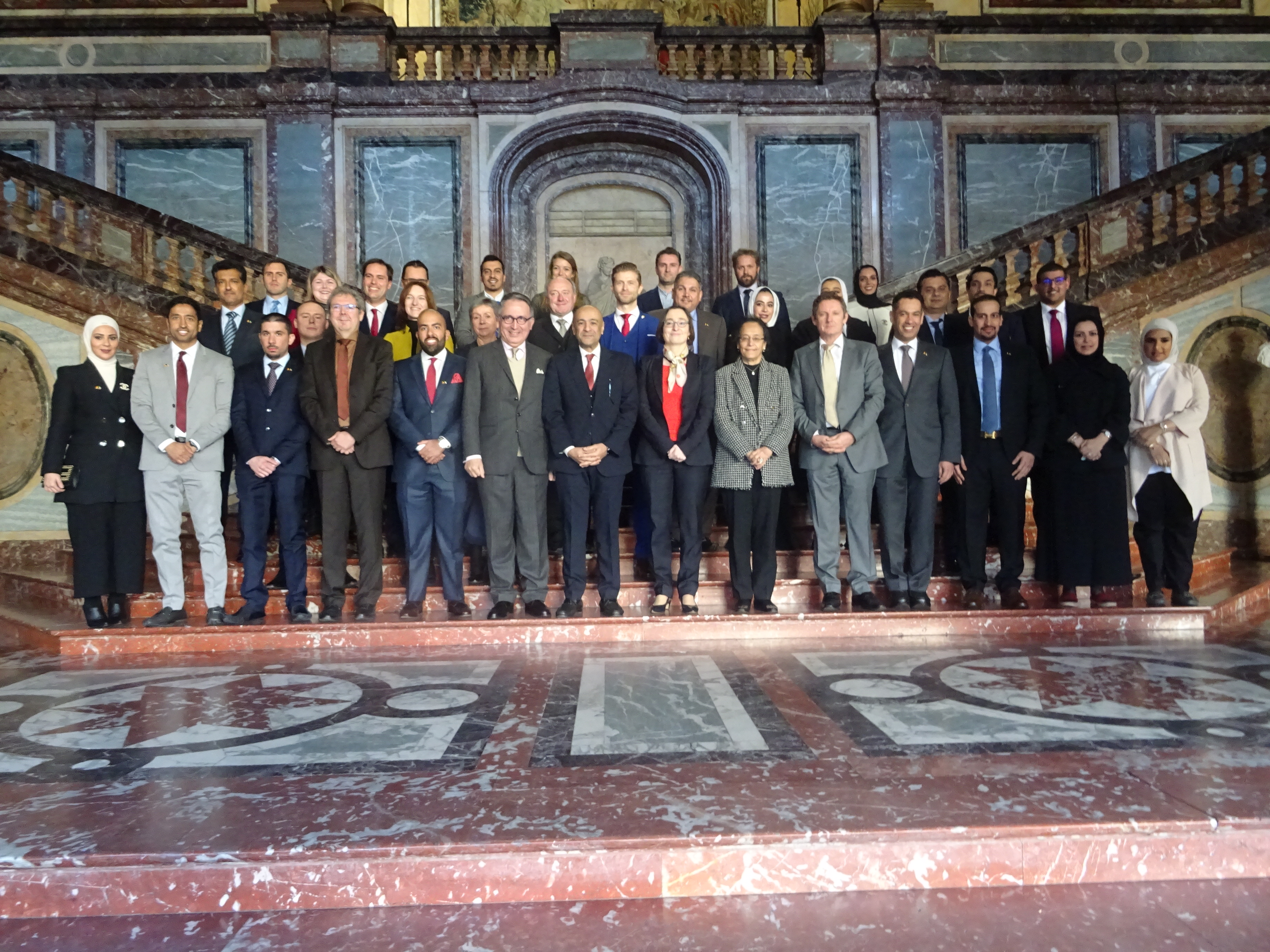 Family photo of Belgian and Kuwaiti economic committee meeting