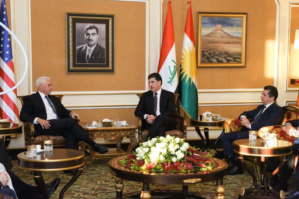 جانب من لقاء بنس مع رئيس اقليم كردستان العراق