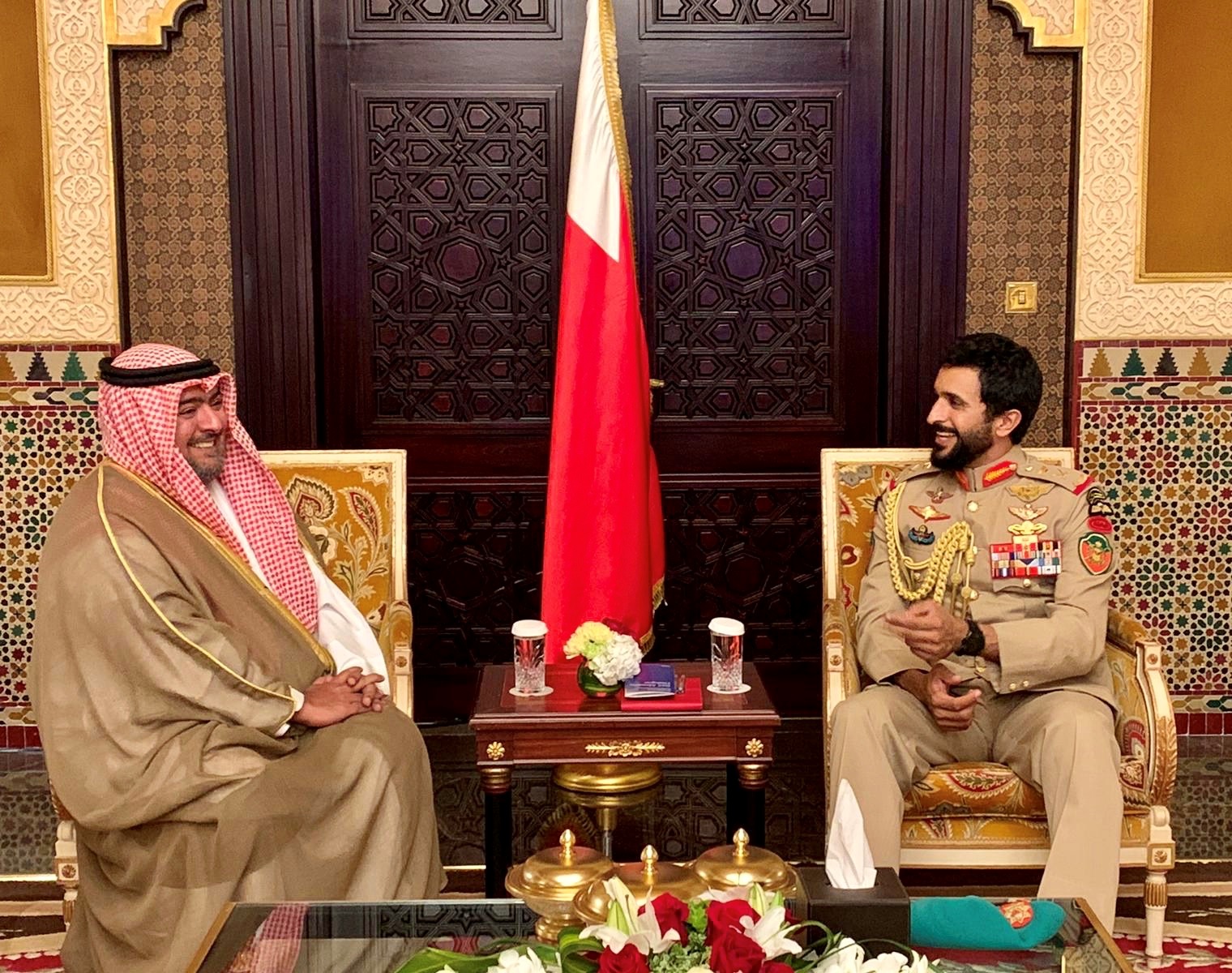 مستشار الأمن الوطني البحريني خلال استقباله الشيخ ثامر العلي