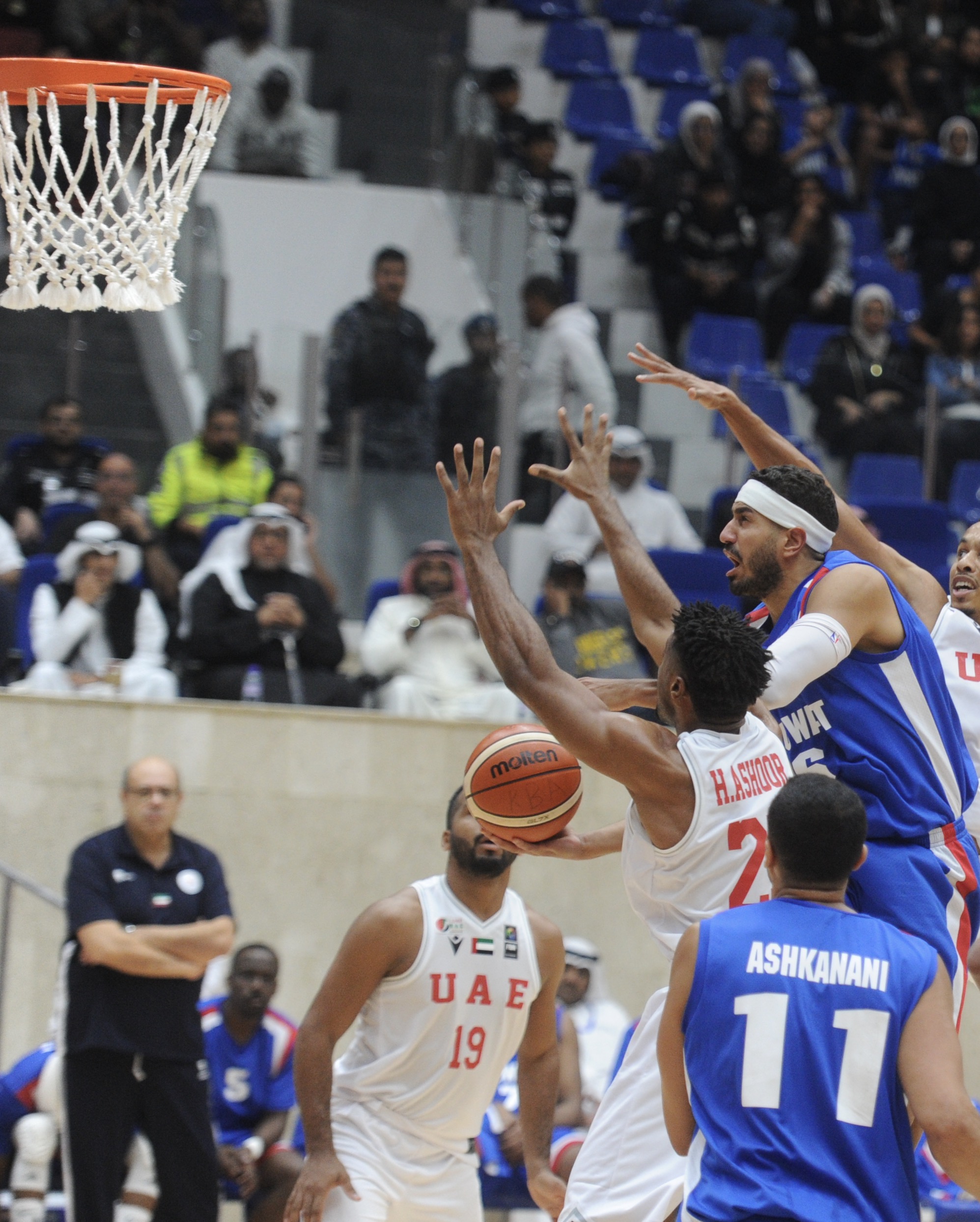 كونا UAE beats Kuwait in Gulf basketball championship