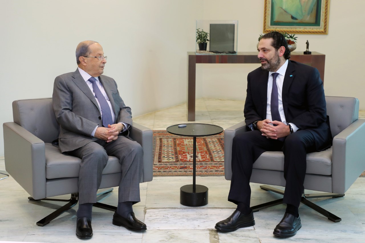 الرئيس اللبناني يستقبل رئيس الحكومة المستقيل سعد الحريري