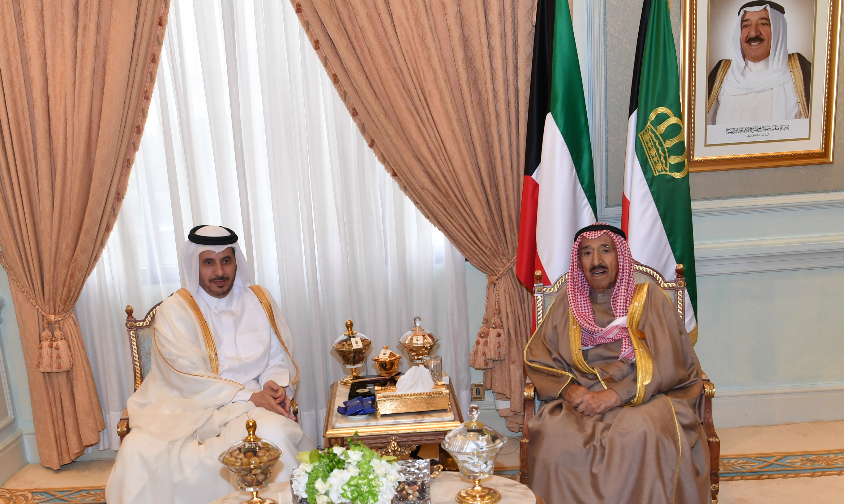 HH the Amir receives Qatari Prime Minister