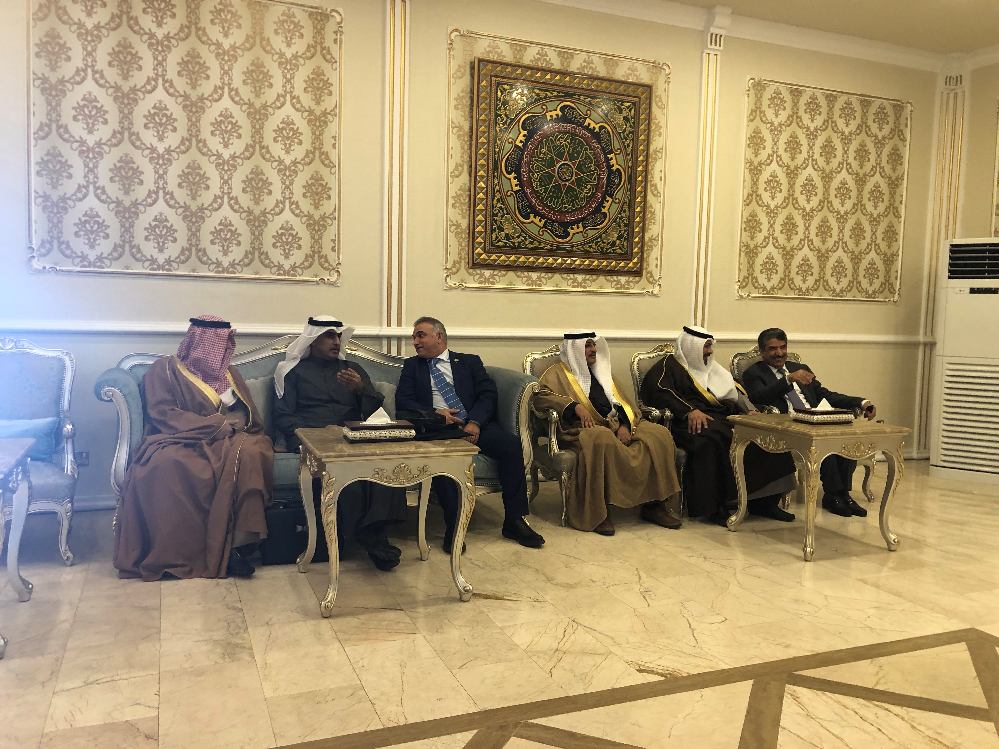وزير التجارة الكويتي  الى العراق في زيارة رسمية