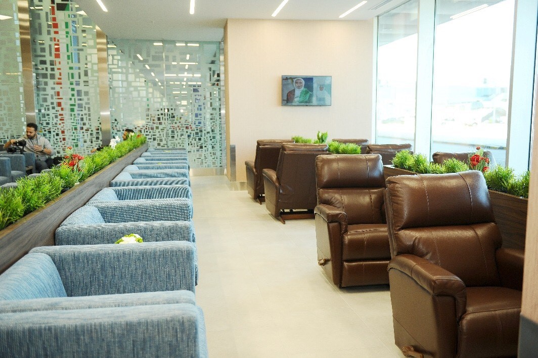 قاعة (الترانزيت) في مبنى الركاب (تي 4) للخطوط الجوية الكويتية