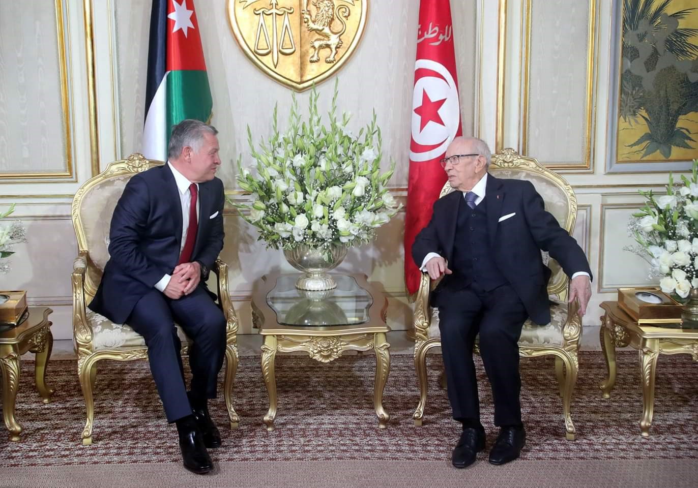 جانب من المحادثات بين الرئيس التونسي الباجي قائد السبسي والعاهل الاردني الملك عبدالله الثاني