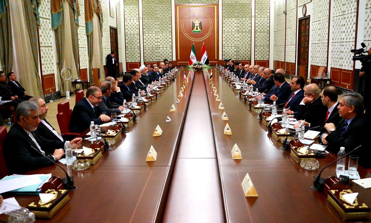 رئيس الوزراء العراقي عادل عبدالمهدي والرئيس الايراني حسن روحاني خلال جلسة المباحثات المشتركة