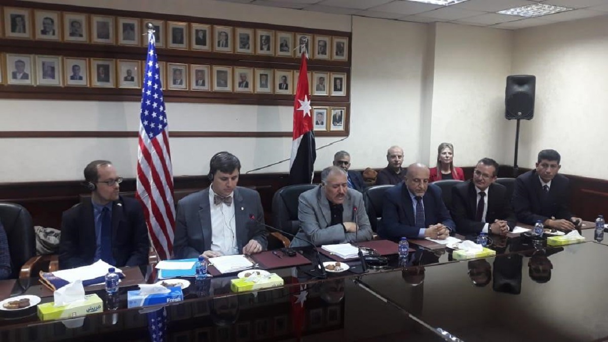 الأردن وامريكا يوقعان اتفاقية منحة صحية بقيمة 95 مليون دولار