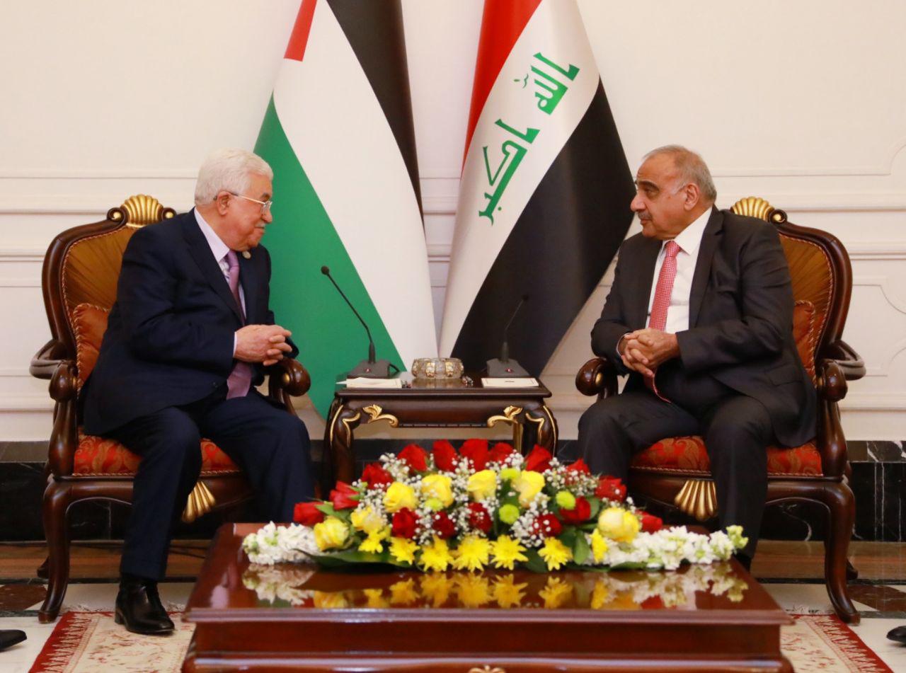 رئيس الوزراء العراقي عادل عبد المهدي خلال لقائه مع الرئيس الفلسطيني محمود عباس