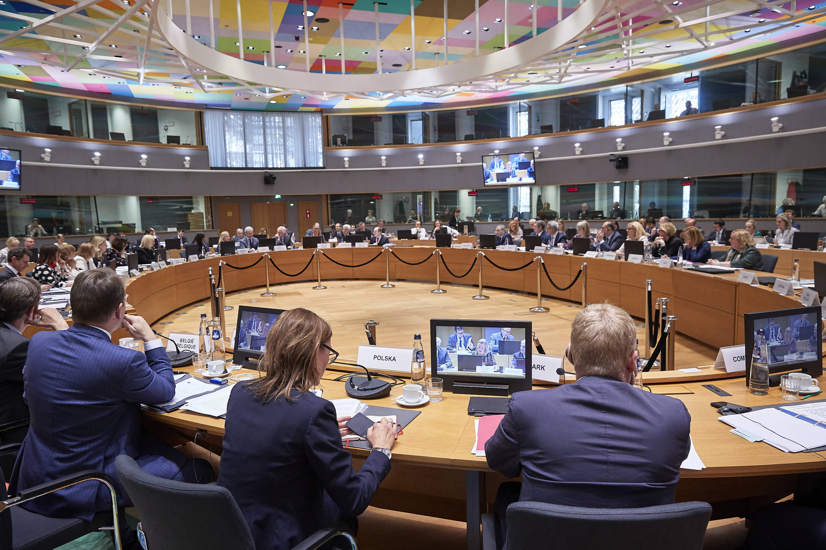 EU  Ministers voice concern over drop in development assistance