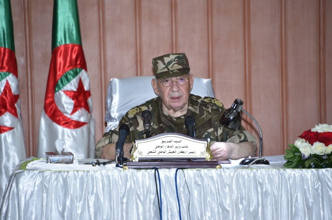نائب وزير الدفاع رئيس أركان الجيش الجزائري الفريق أحمد قايد صالح