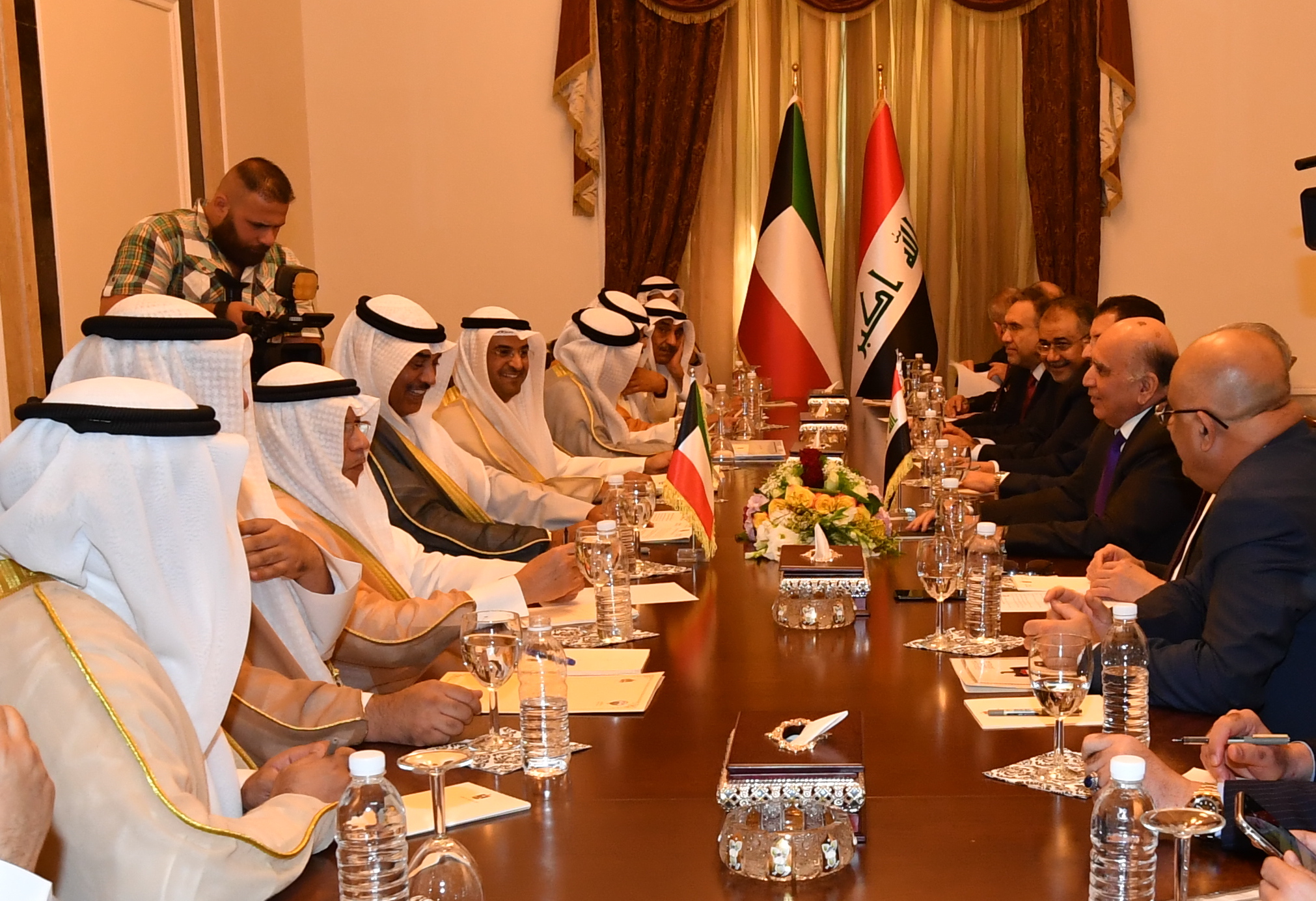 Kuwaiti, Iraqi ministerial meeting on sidelines of HH Amir's visit to Iraq