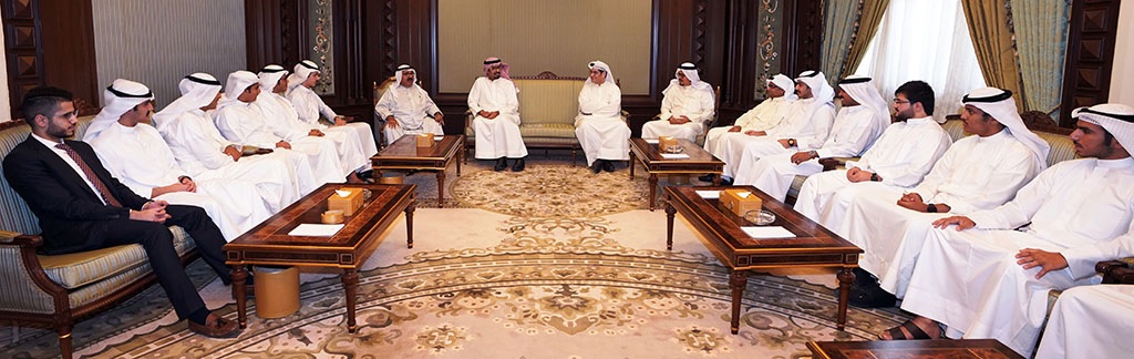 First Deputy PM and Defense Minister receives Kuwaiti students