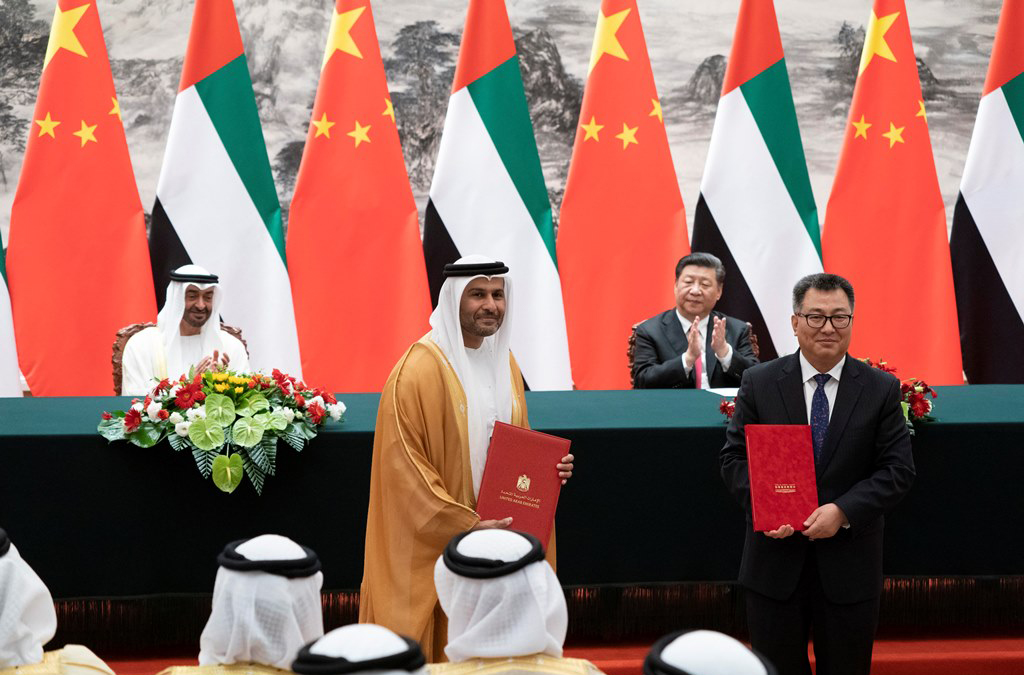 Sheikh Mohamed bin Zayed and President of China attend signing ceremony