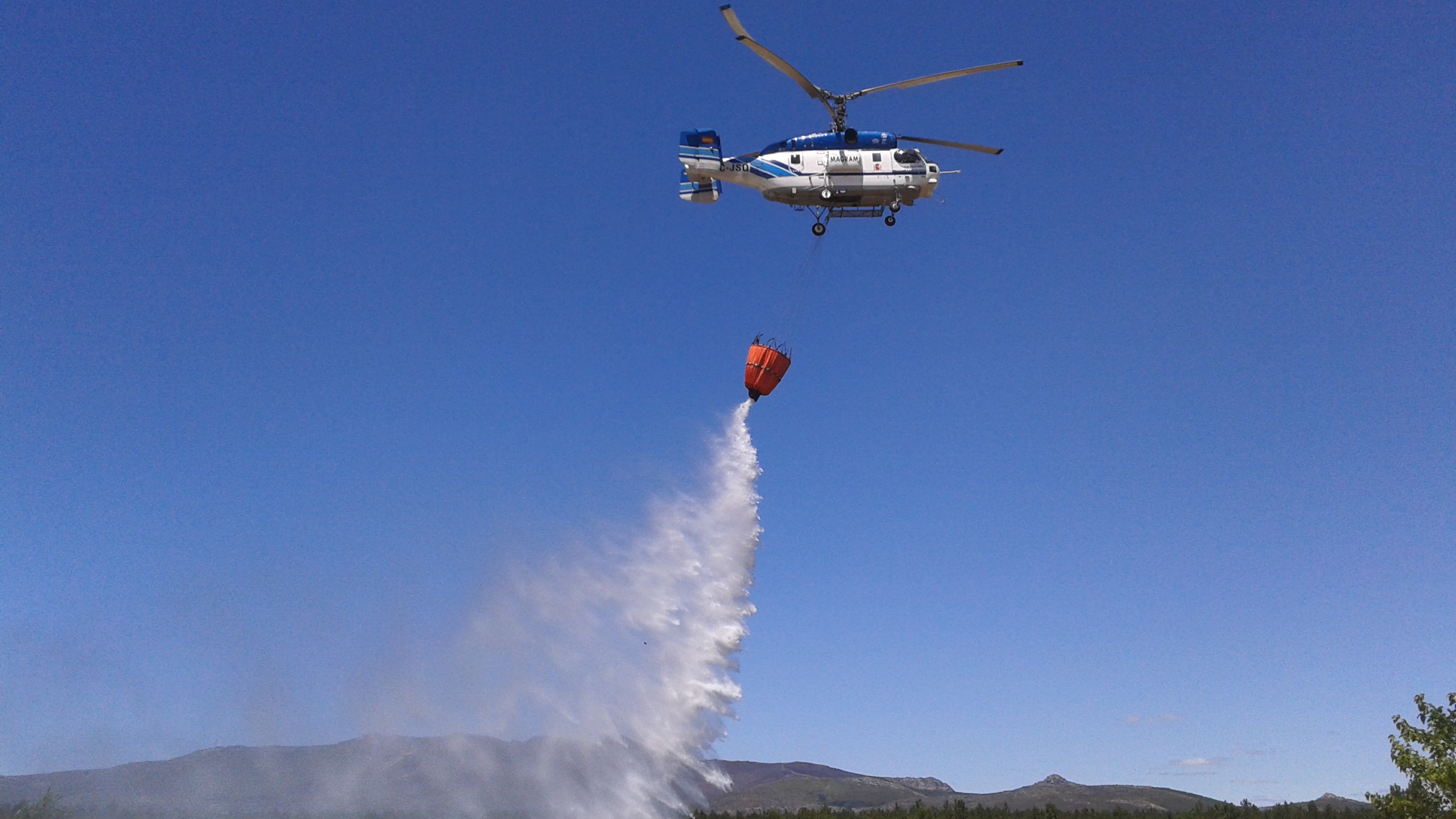 Aerial operations to control the forest fires