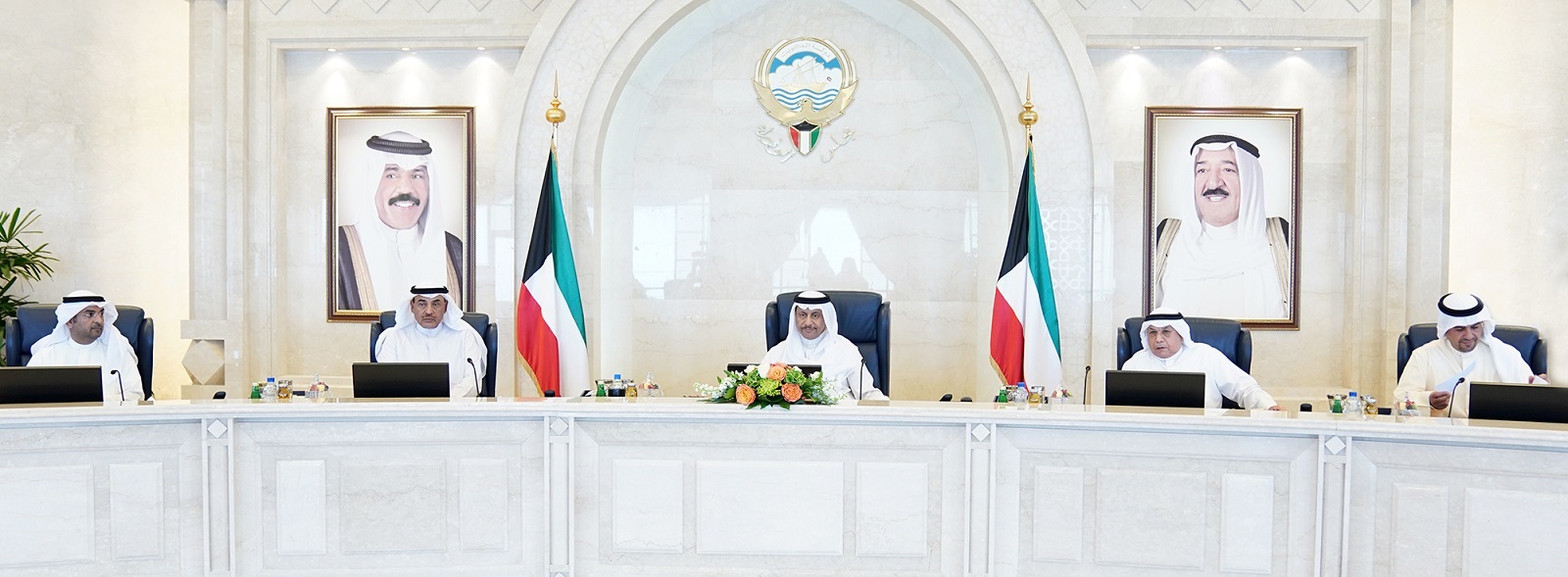 سمو الشيخ جابر المبارك الحمد الصباح رئيس مجلس الوزراء يترأس الاجتماع