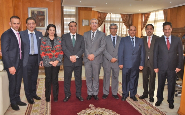 أعضاء الوفد الكويتي مع وزير العدل المغربي