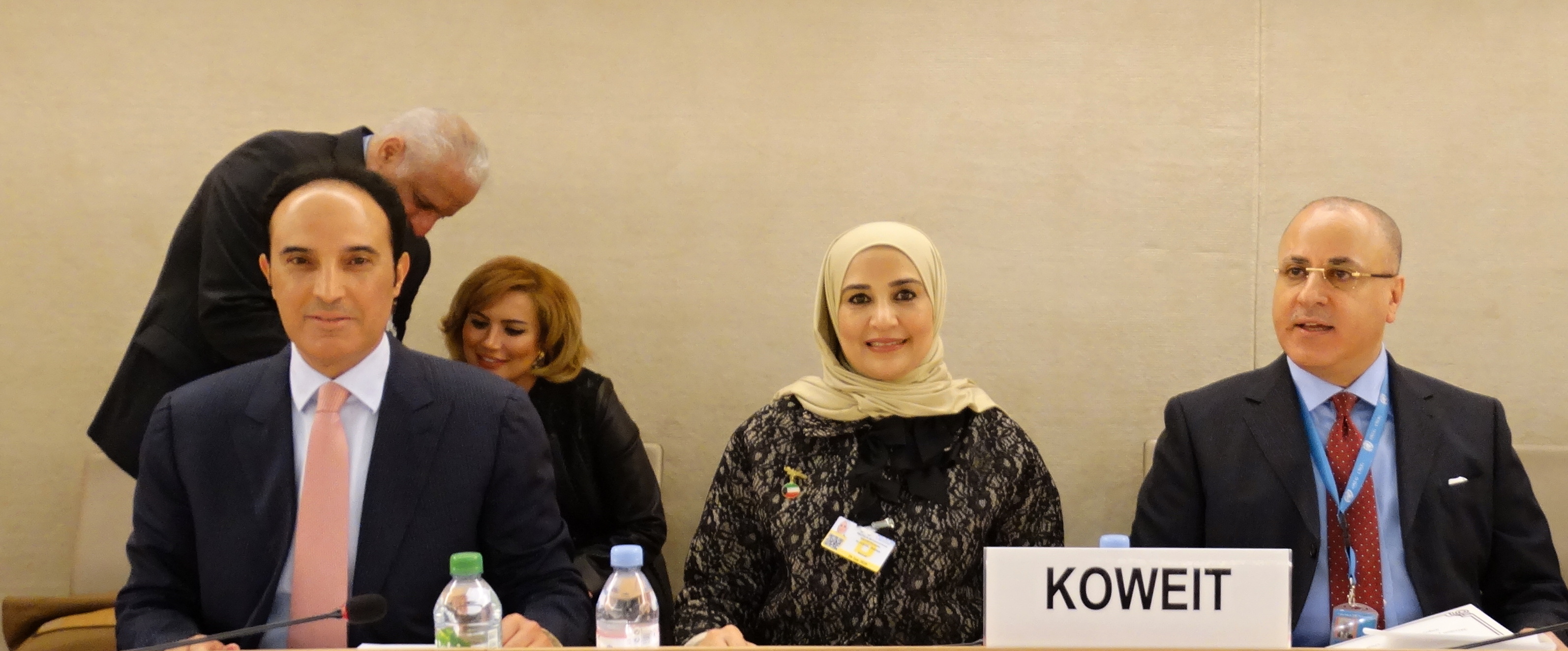 الوزيرة مريم العقيل خلال مشاركتها في الاجتماع