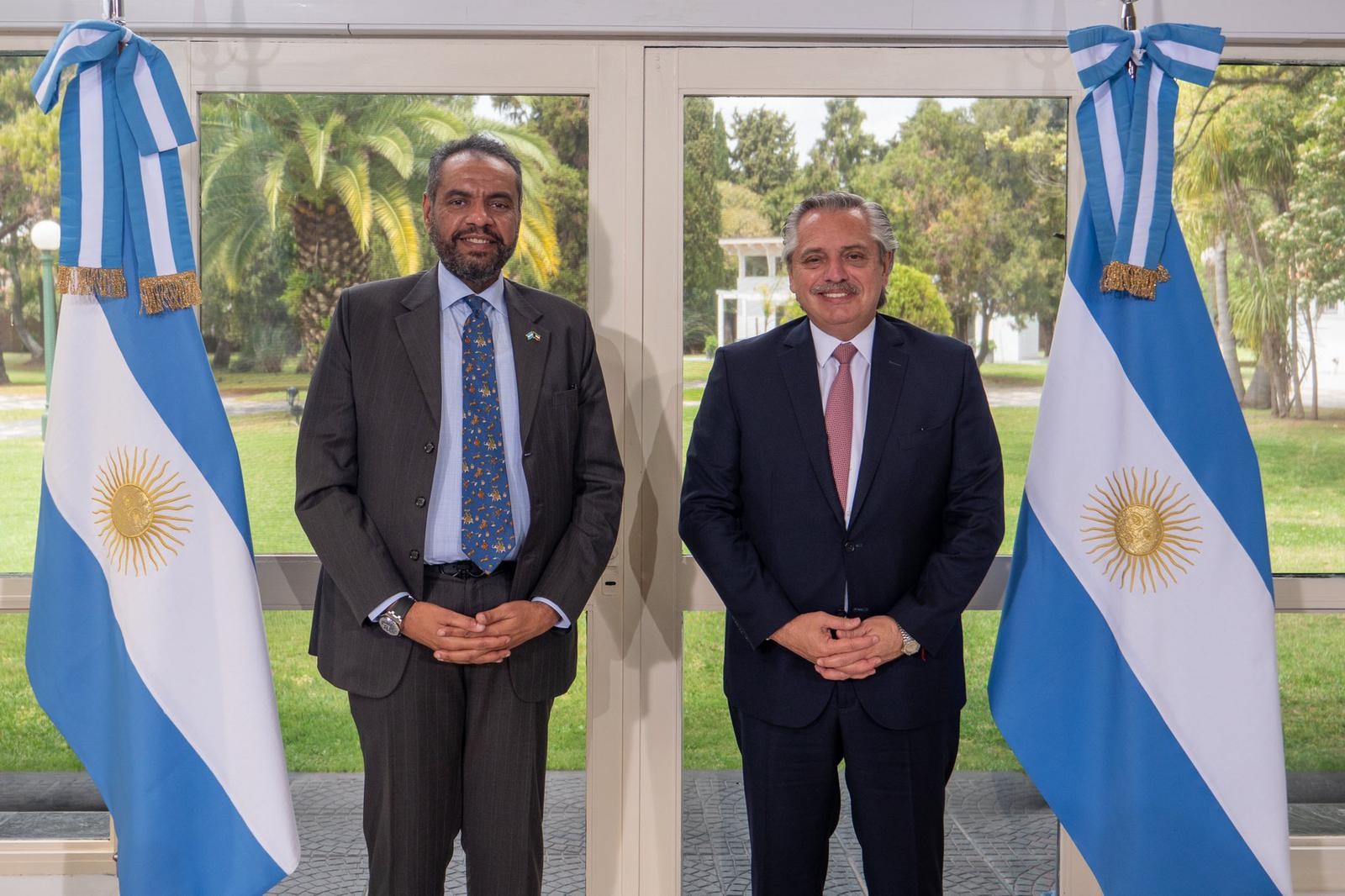 Argentine's President meets with Kuwaiti Ambassador to Argentina