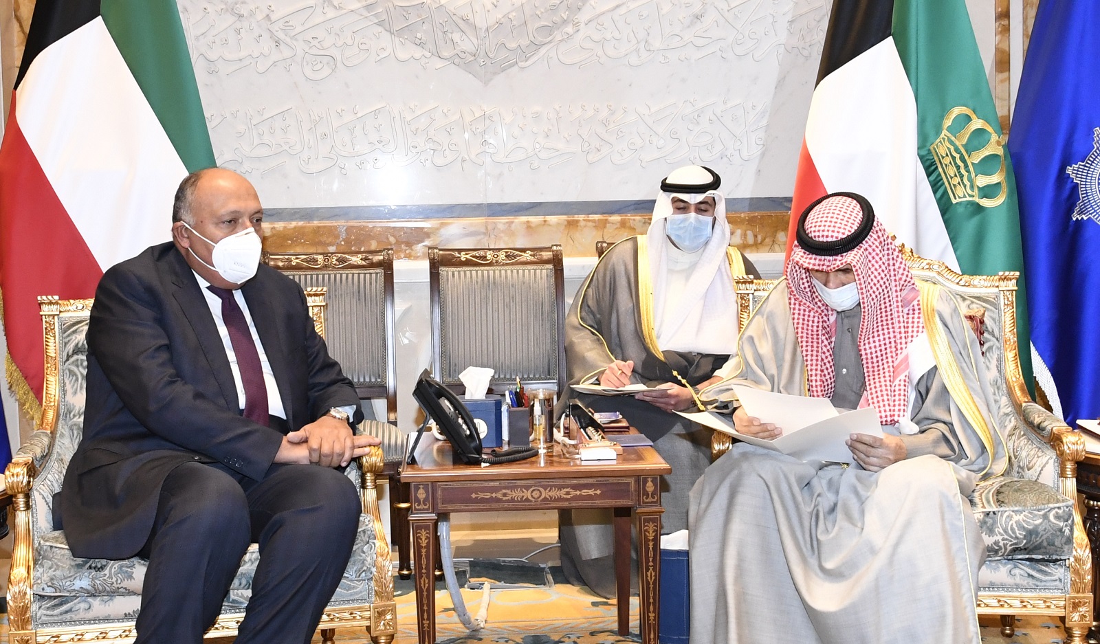 His Highness the Amir Sheikh Nawaf Al-Ahmad Al-Jaber Al-Sabah receives Egypt's Foreign Minister Sameh Shoukry
