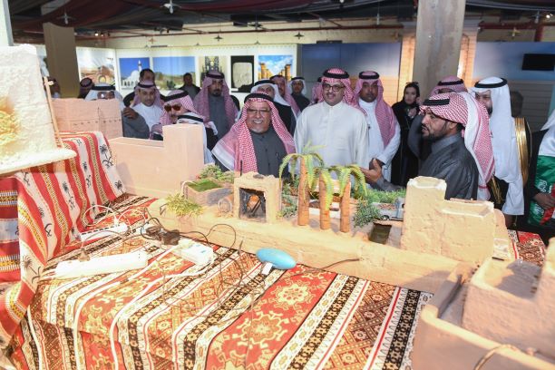 Minister of Amir Diwan Affairs during his visit to Saudi pavilion 