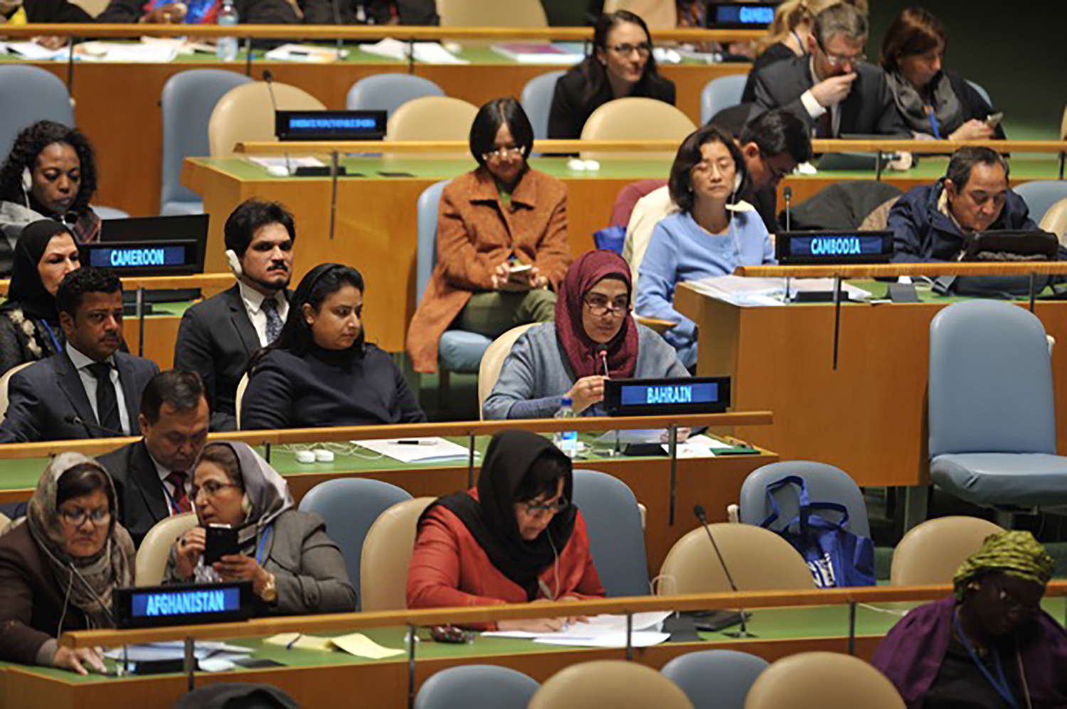 مشاركة وفد البحرين في أعمال لجنة وضع المرأة ال60 بنيويورك