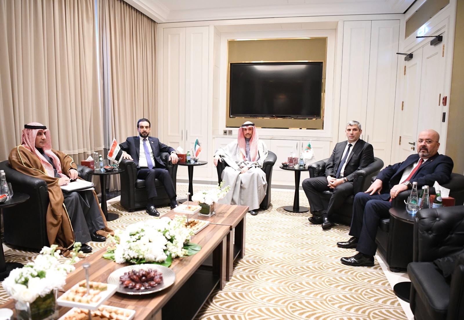 أعضاء اللجنة الثلاثية البرلمانية العربية